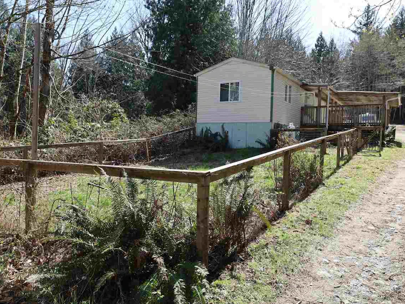 6080 Reeves Road, Sechelt BC