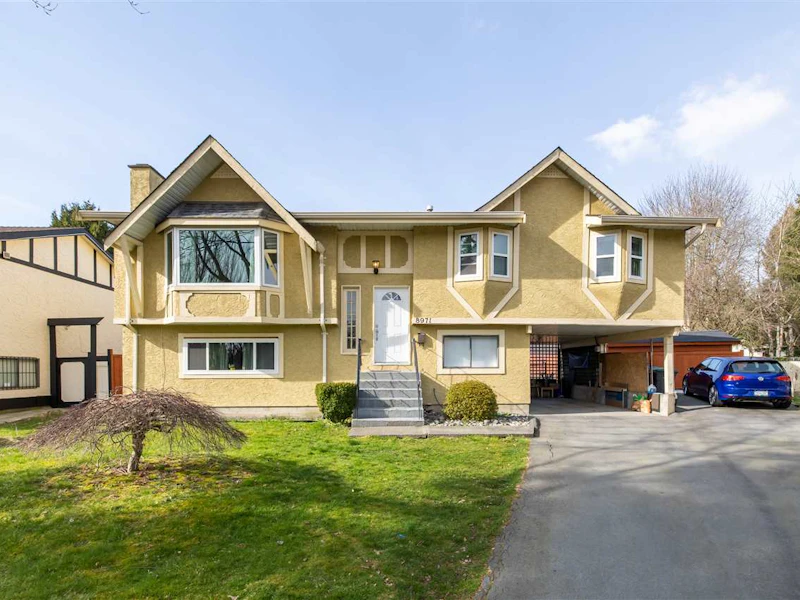 8971 146a Street, Surrey BC V3R 7A1