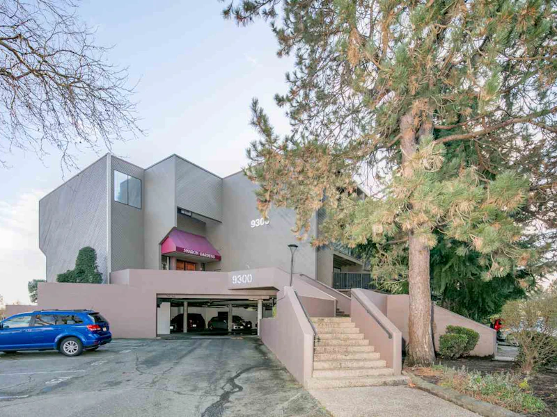 318 - 9300 Glenacres Drive, Richmond BC V7A 1Y8
