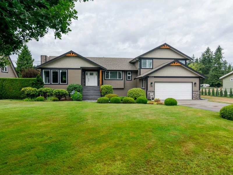 5283 238th Street, Langley BC V2Z 2P3