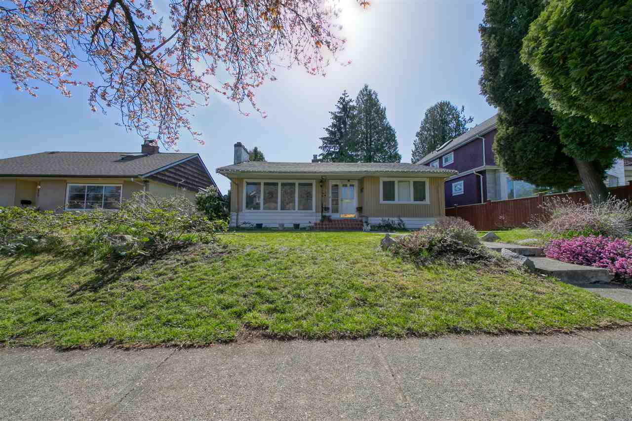 438 W 45th Avenue, Vancouver, BC, V5Y 2W6