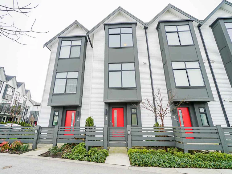 37-17555 57a Avenue, Surrey, BC, V3S 7V2
