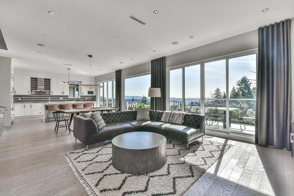 1025 Chamberlain Drive, North Vancouver, BC, V7K 1P1