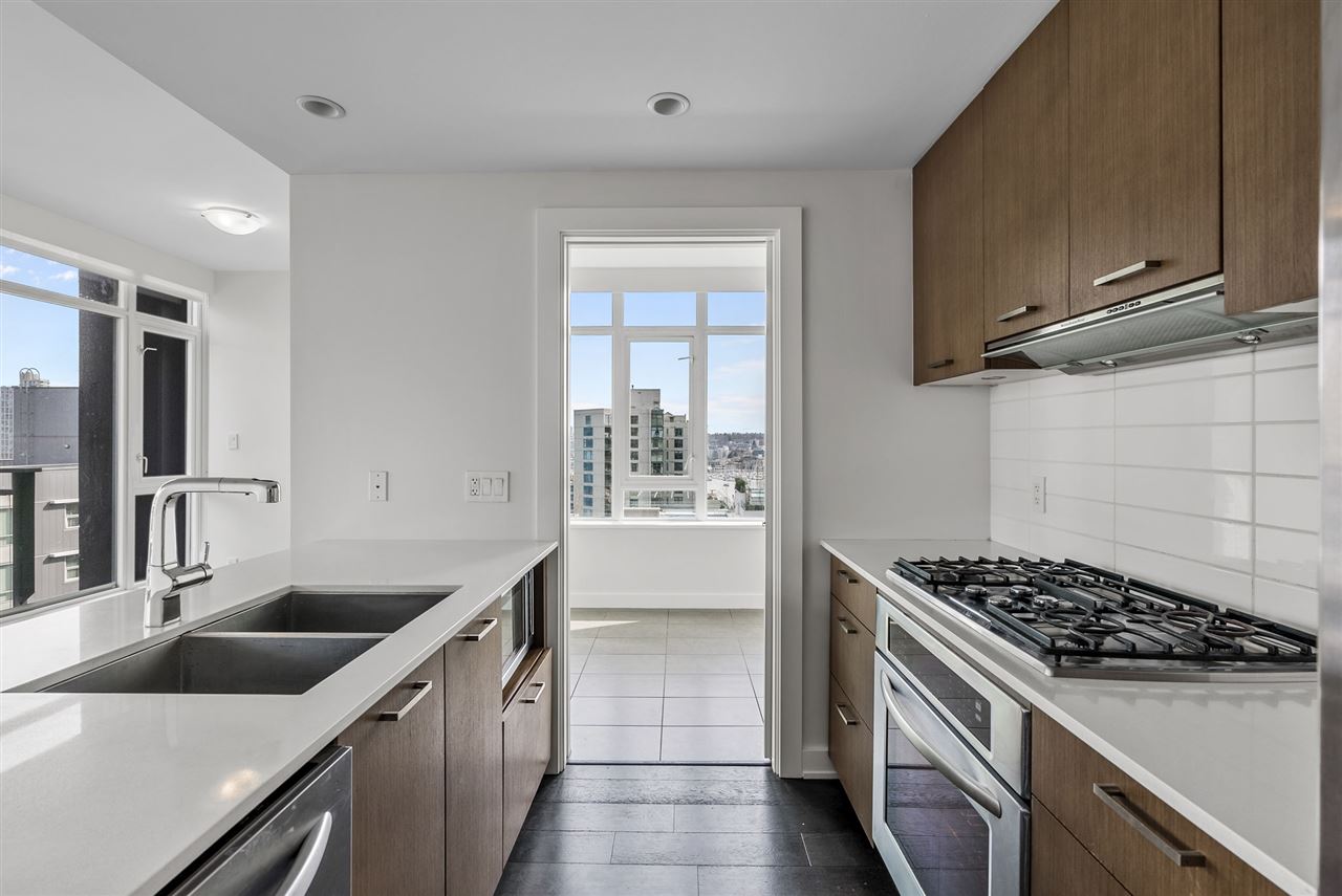1503-1372 Seymour Street, Vancouver, BC, V6B 0L1