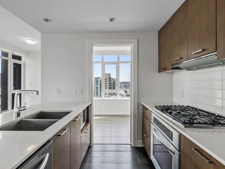 1503-1372 Seymour Street, Vancouver, BC, V6B 0L1