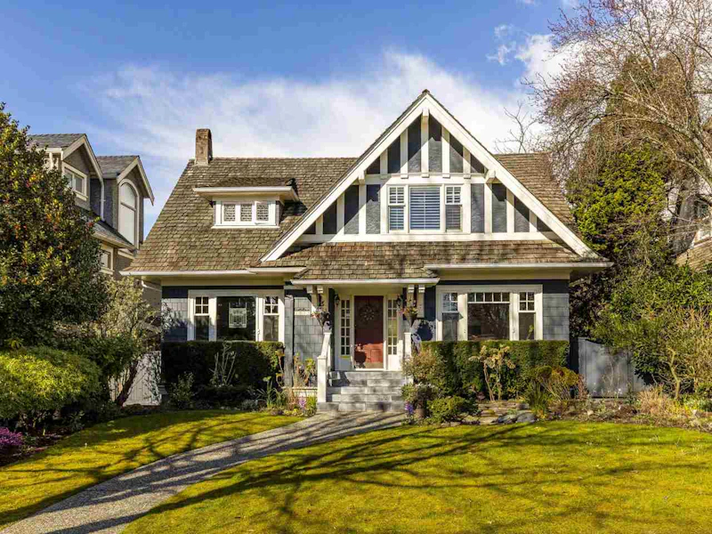 1913 W 45th Avenue, Vancouver BC V6M 2H7