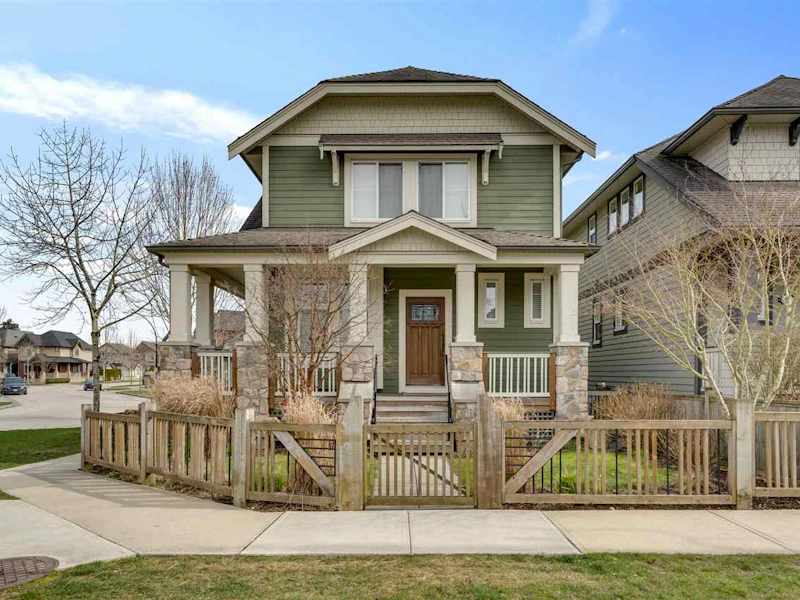 98 172nd Street, Surrey BC V3Z 9R2