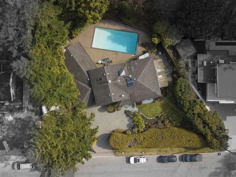 4488 Skyline Drive, North Vancouver BC V7R 3H1