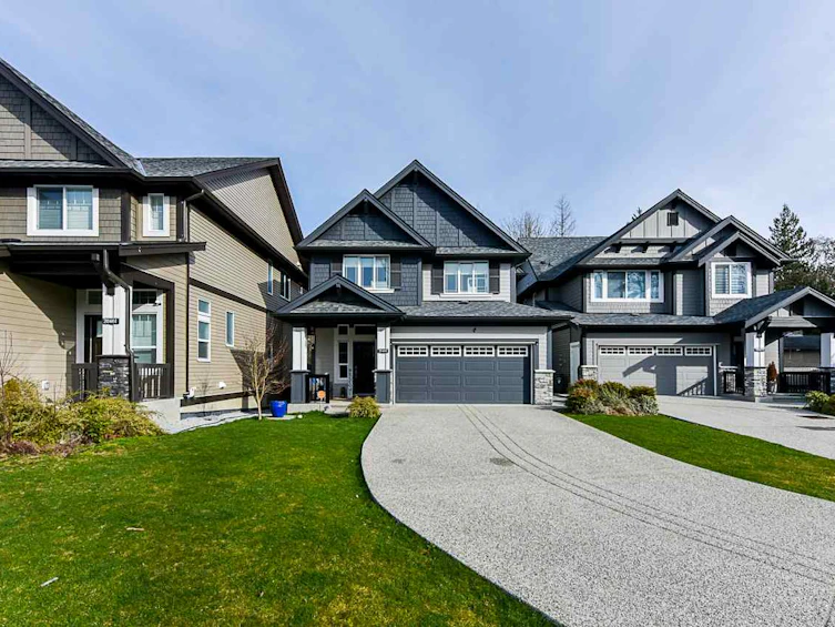 20467 83a Avenue, Langley, BC, V2Y 0S2