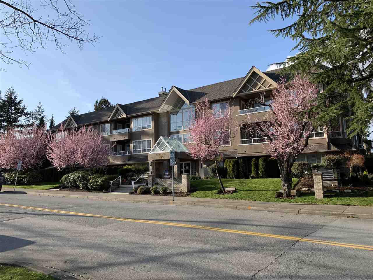 205-15375 17 Avenue, Surrey, BC, V4A 1T8