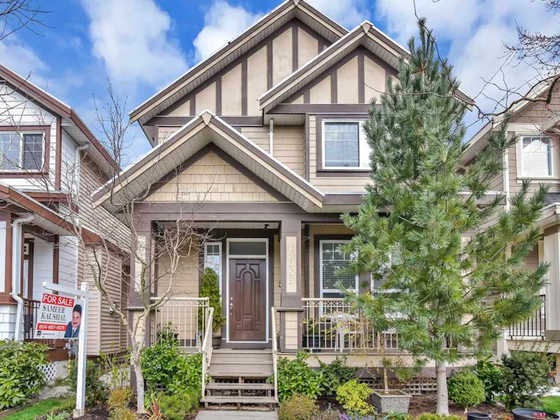 12983 59th Avenue, Surrey BC V3X 0C5