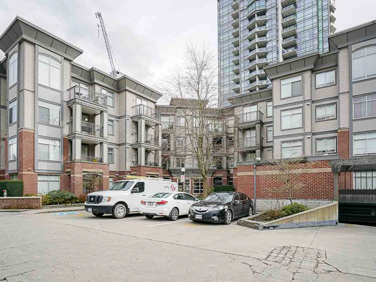 412-10455 University Drive, Surrey, BC, V3T 0A5