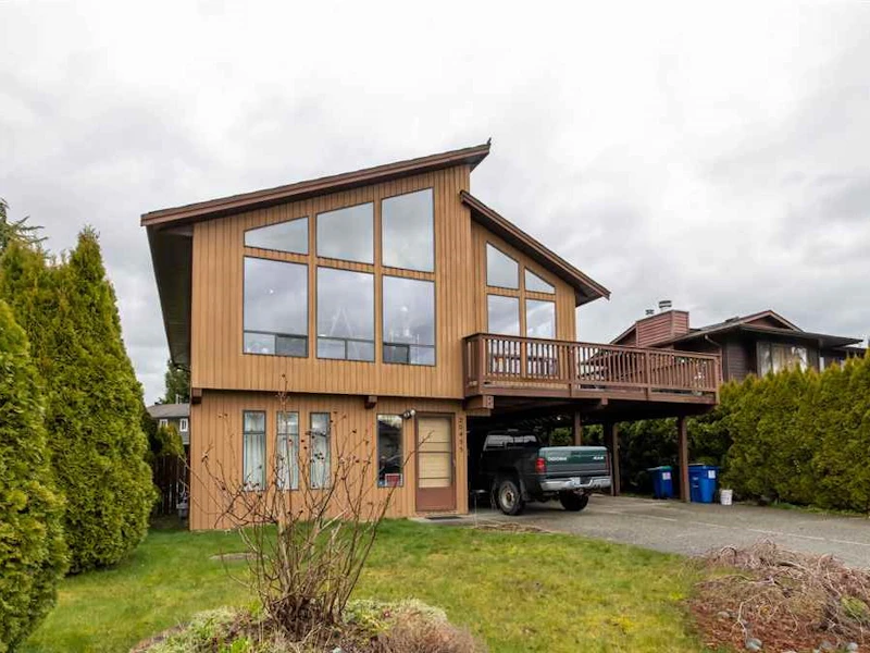 20455 Thorne Avenue, Maple Ridge BC V2X 8V1