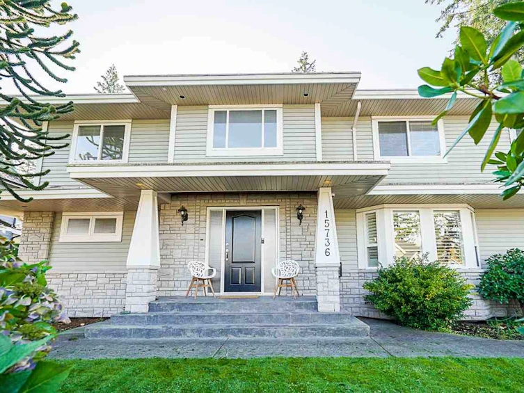 15736 Mountain View Drive, Surrey, BC, V3Z 0C6