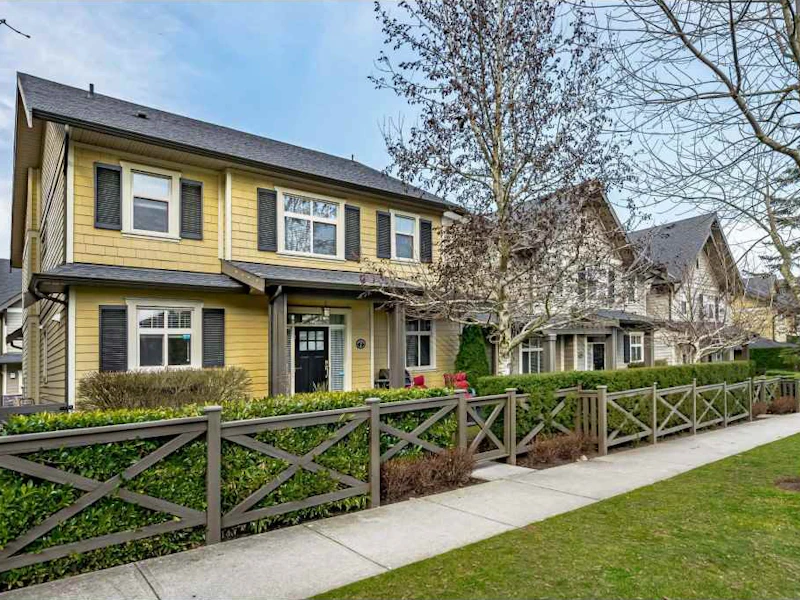 7 - 15885 26th Avenue, Surrey BC V3Z 8L3