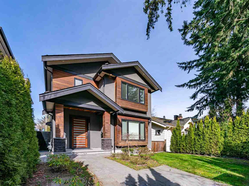 4523 W 16th Avenue, Vancouver BC V6R 3E8