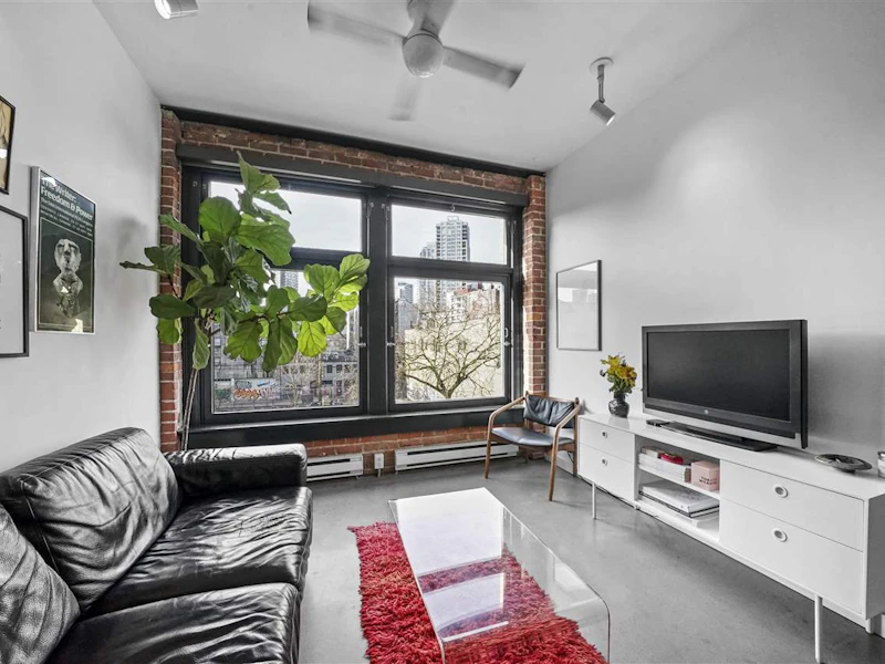 402 - 53 W Hastings Street, Vancouver BC V6B 1G4