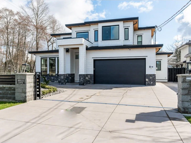 8910 118th Street, Delta BC V4C 6H7