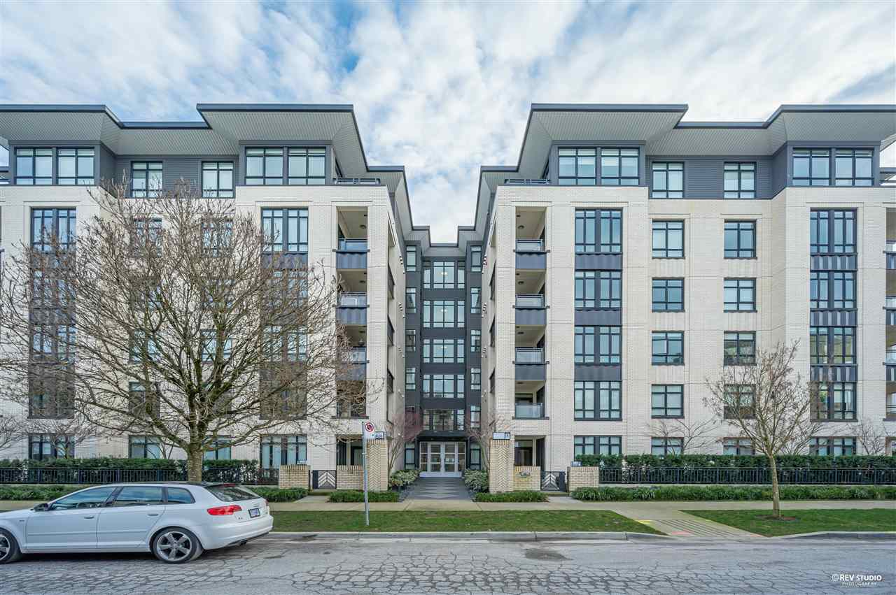 609 168 E 35th Avenue  