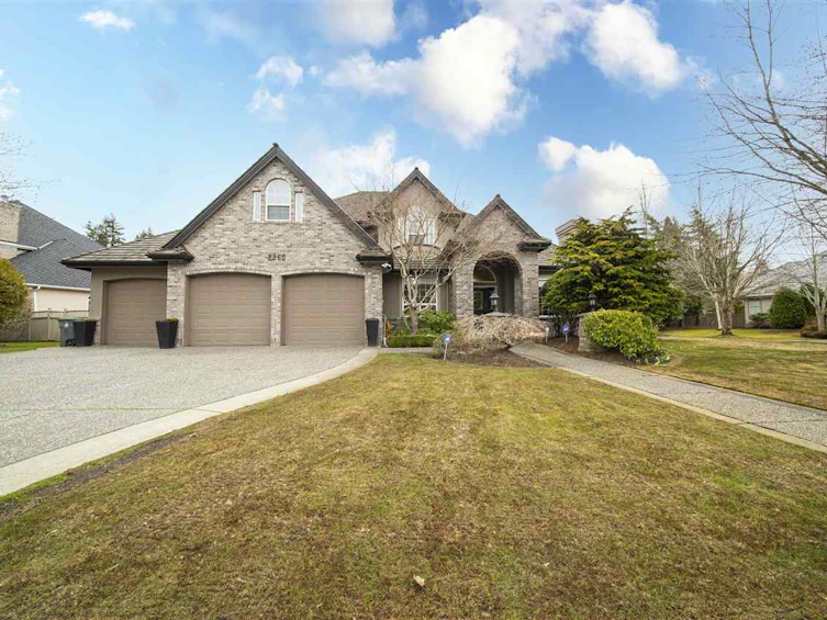 2260 136 Street, Surrey, BC, V4A 9V2