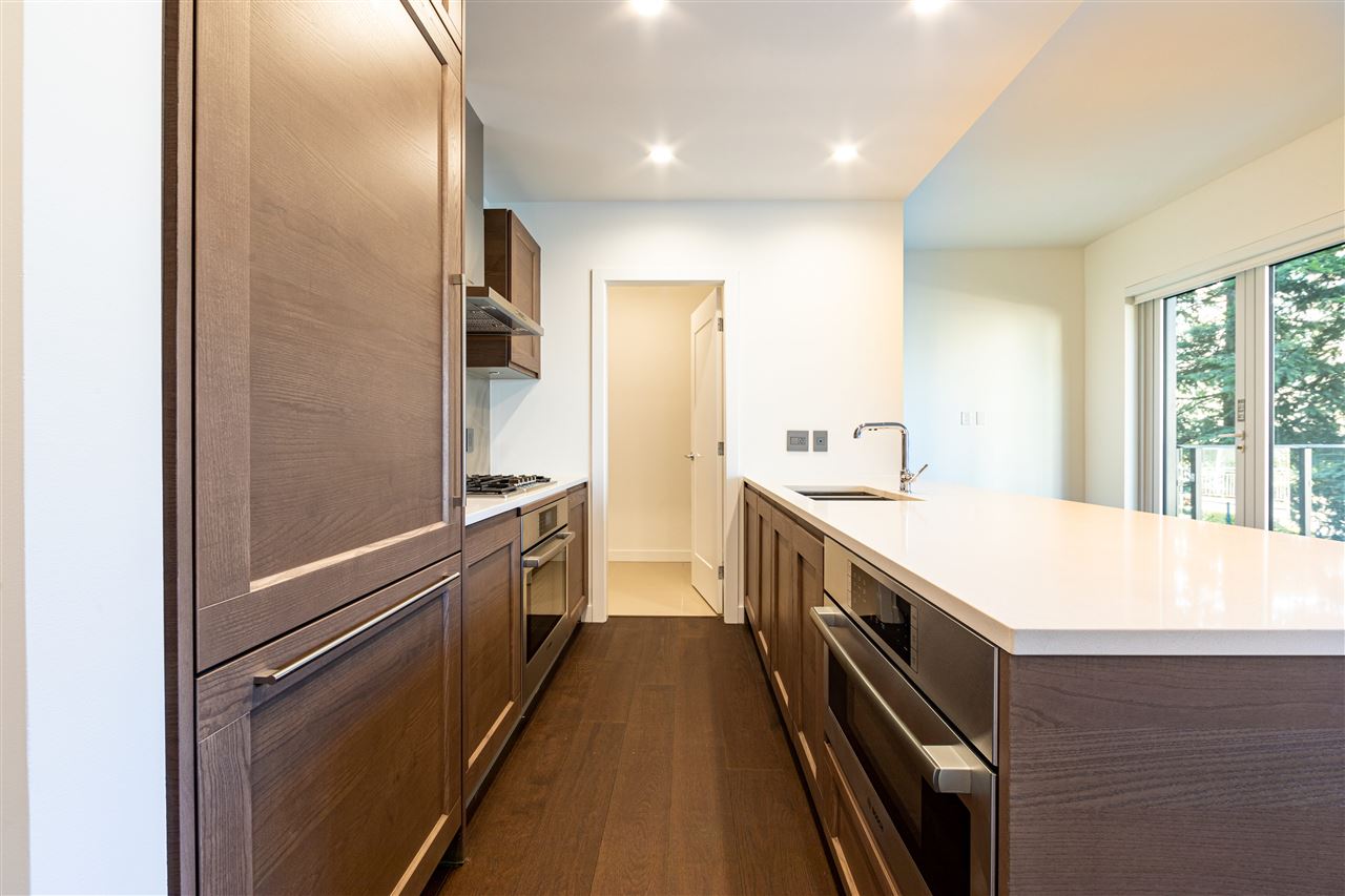 M210 5681 Birney Avenue  