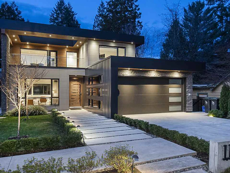 1150 W 23rd Street, North Vancouver, BC, V7P 2H3