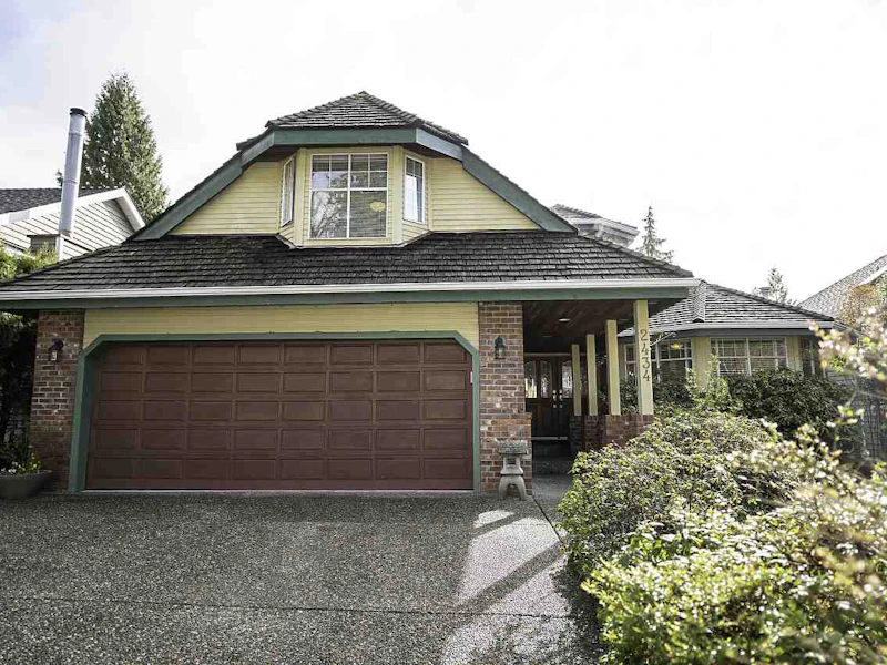 2434 Mowat Place, North Vancouver BC V7H 2X1