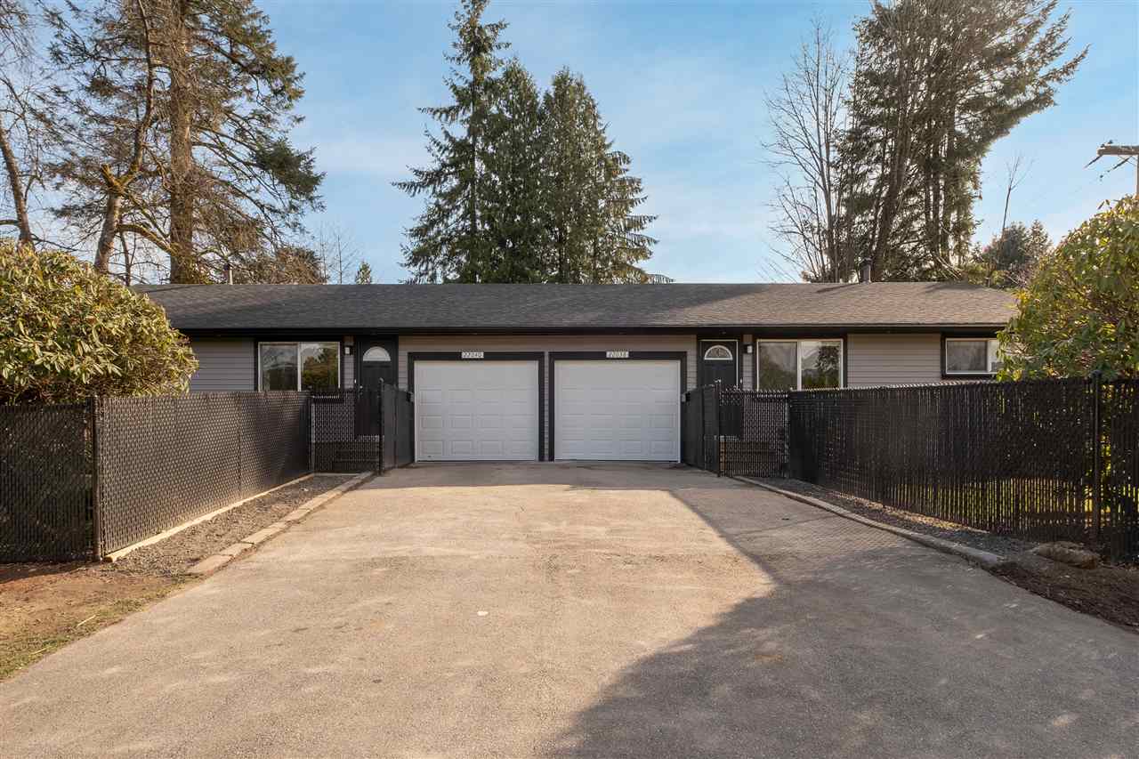 22038-- 22040 122 Avenue, Maple Ridge, BC, V2X 3X4