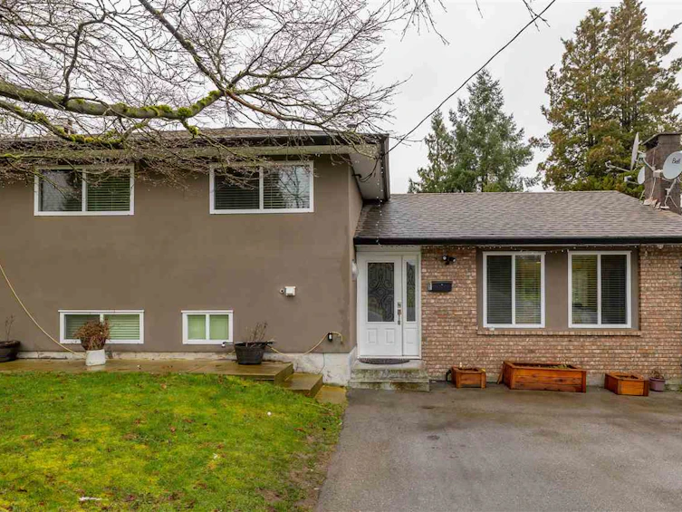 9641 Townline Diversion, Surrey, BC, V3V 2T1