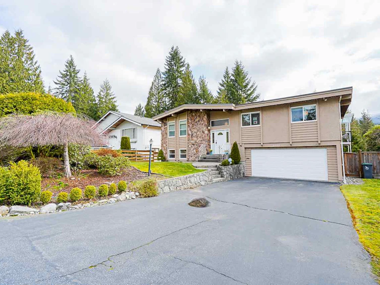 4492 Jerome Place, North Vancouver, BC, V7K 2S5