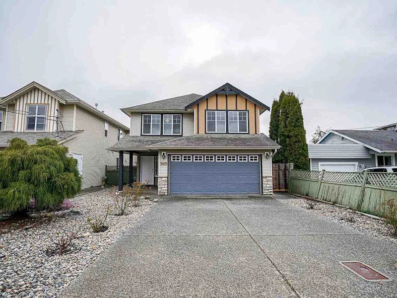 B - 9425 Broadway Street, Chilliwack BC V2P 5T8