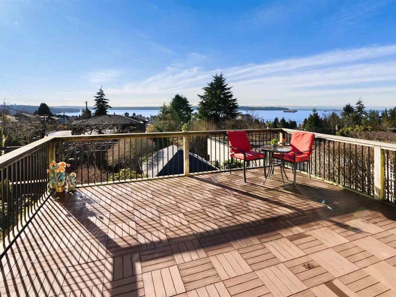 1571 21st Street, West Vancouver BC V7V 4B5