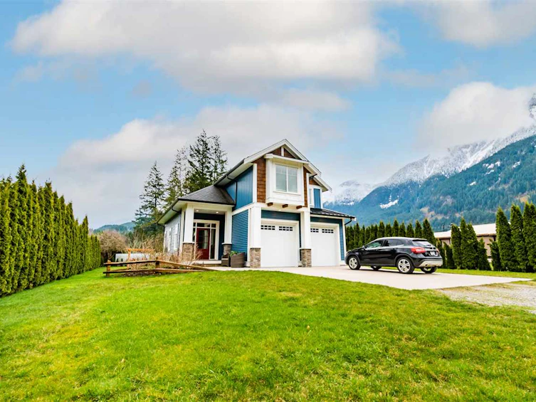 65477 Kawkawa Lake Road, Hope, BC, V0X 1L1