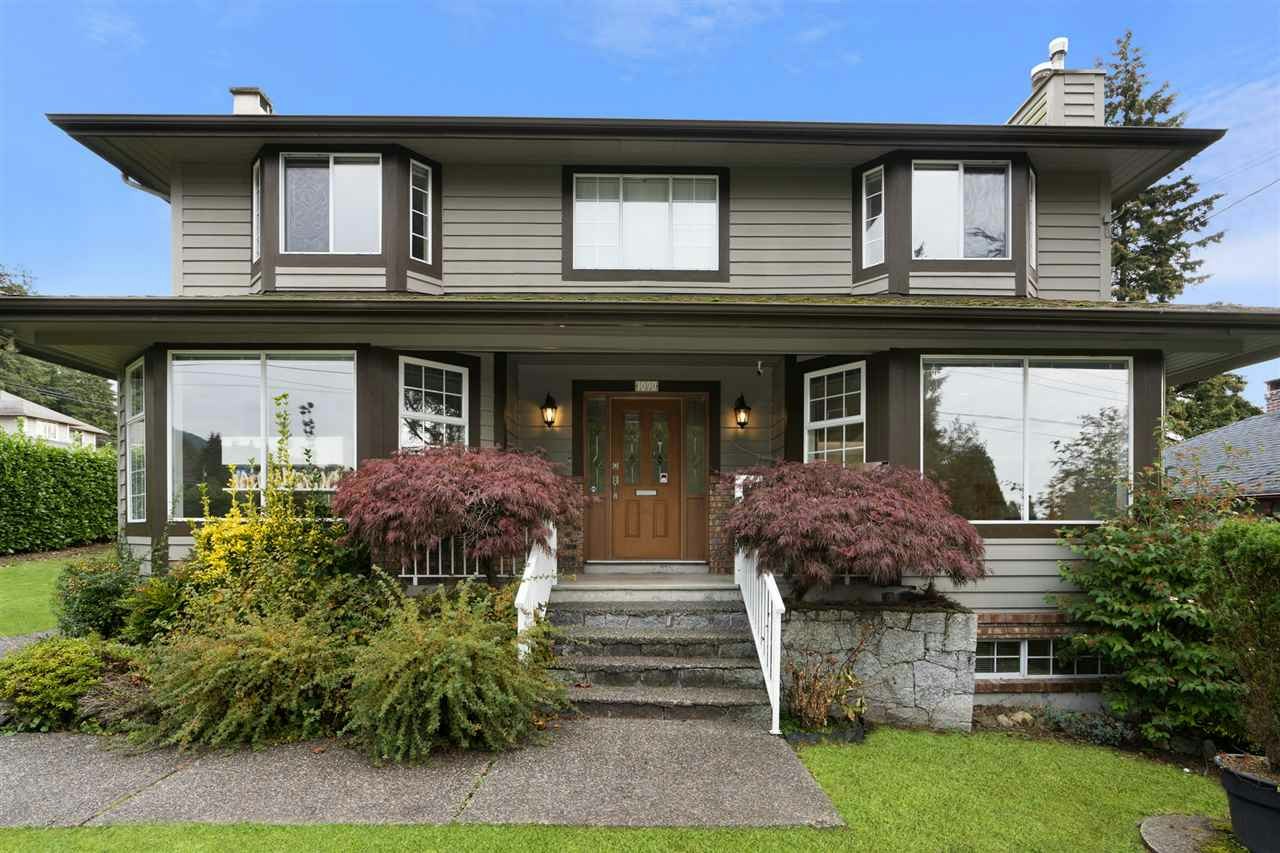 1090 14th Street, West Vancouver, BC, V7T 2R6