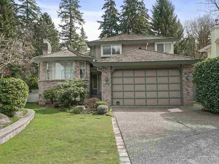 10 Parkglen Place, Port Moody, BC, V3H 4L1