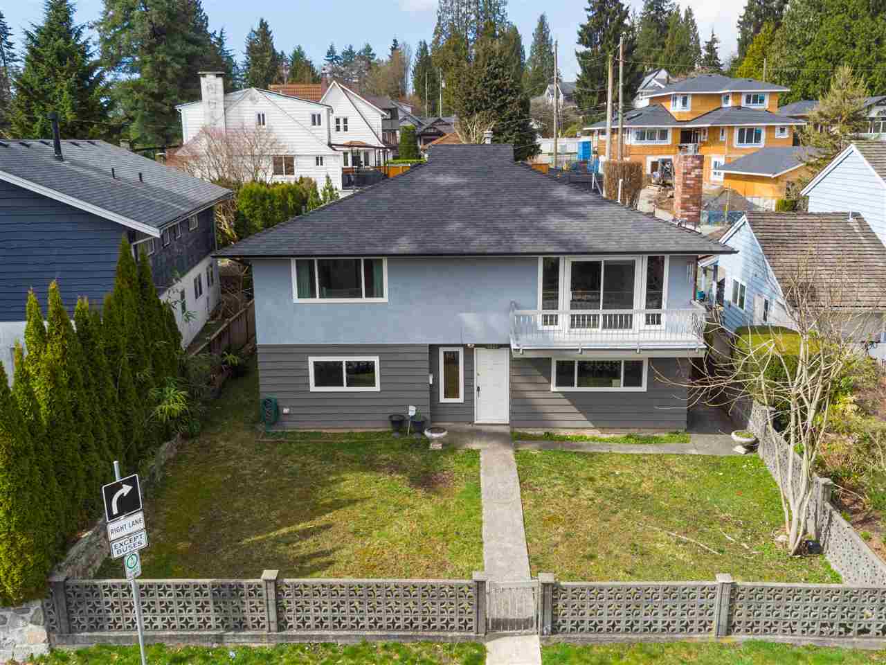 1921 Boulevard Crescent, North Vancouver, BC, V7L 3Y9