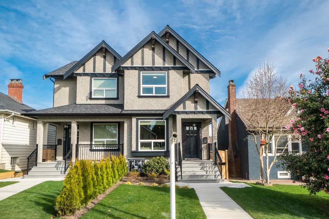 1-3079 Grant Street, Vancouver, BC, V5K 3H8