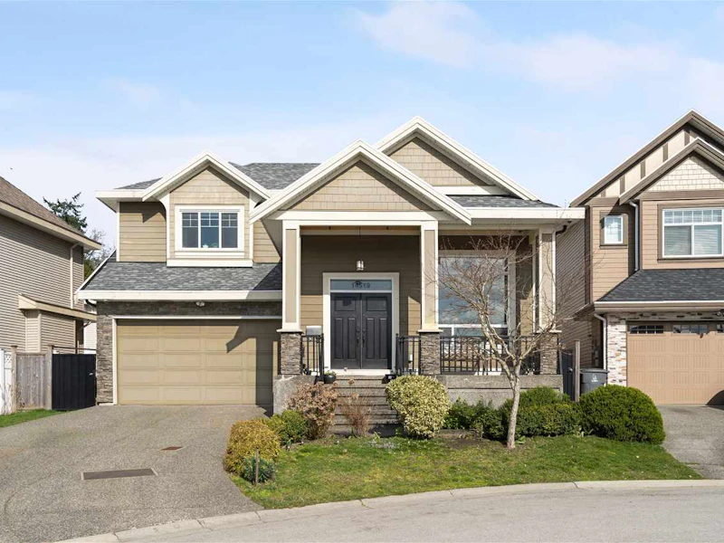 14519 81st Avenue, Surrey BC V3S 2T9