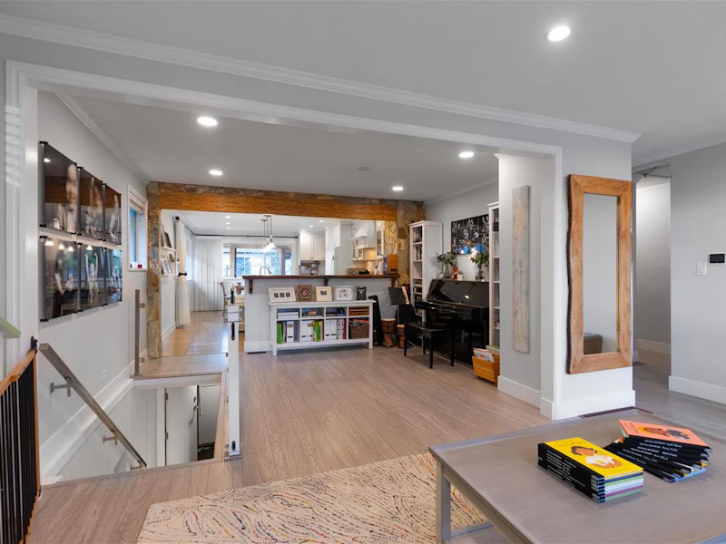 21 Malta Place, Vancouver BC V5M 4C4