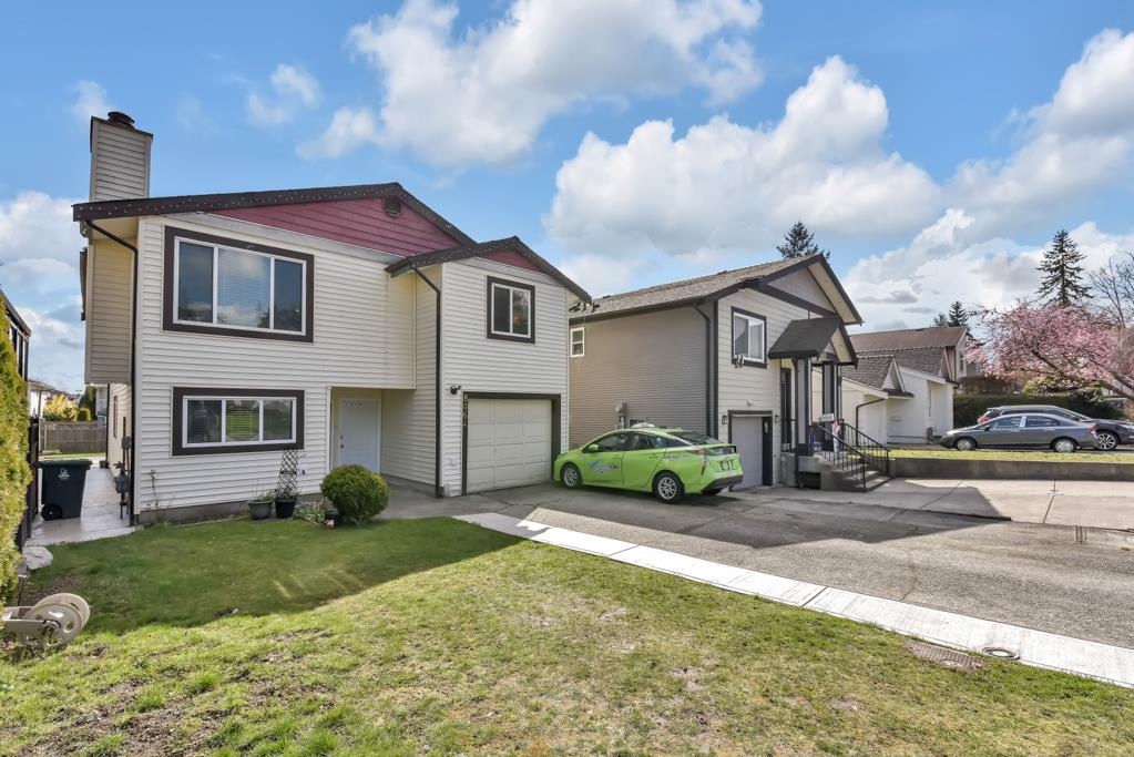8064 122a Street, Surrey, BC, V3W 7R4