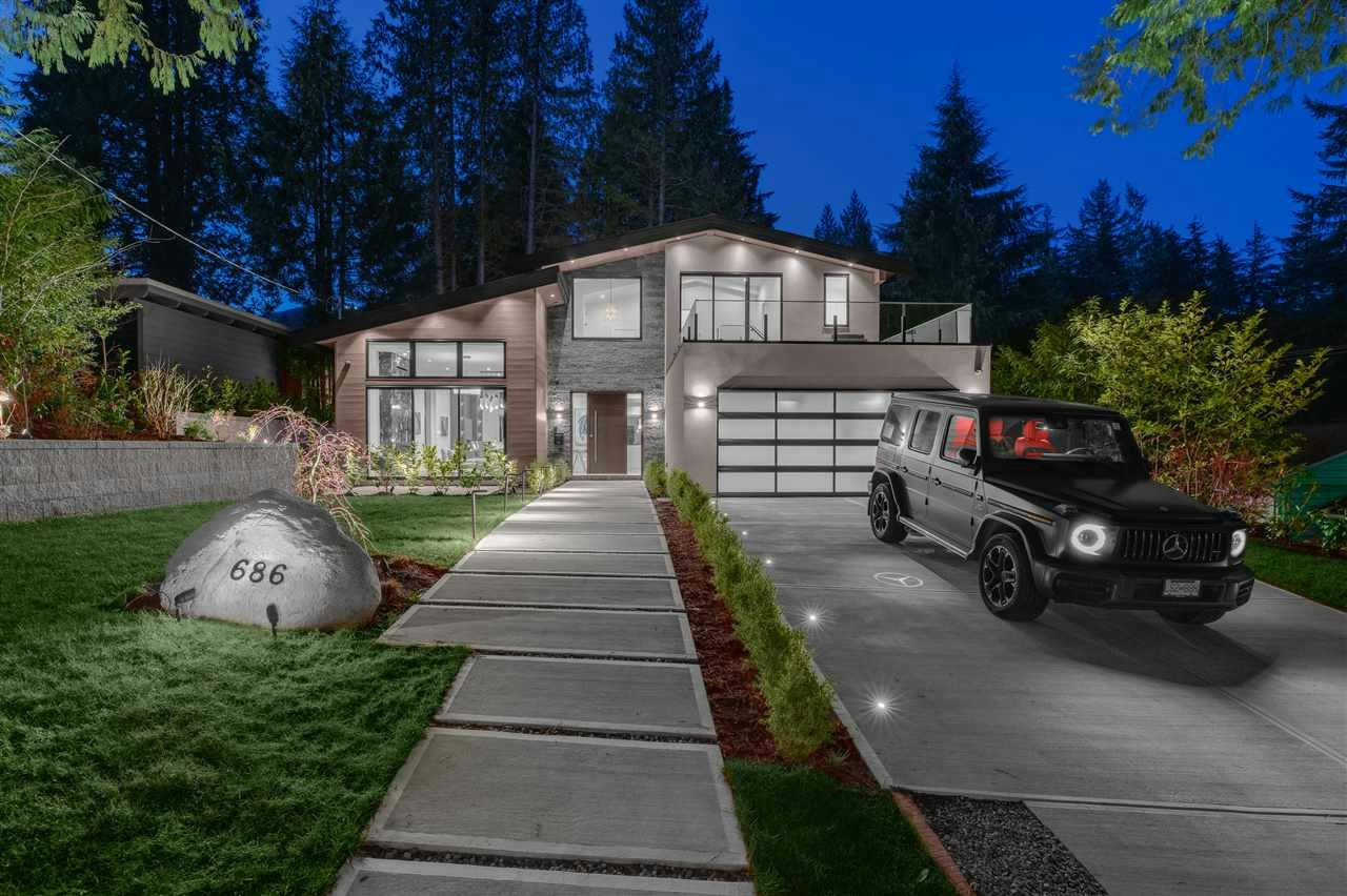 686 E Osborne Road, North Vancouver, BC, V7N 1M7