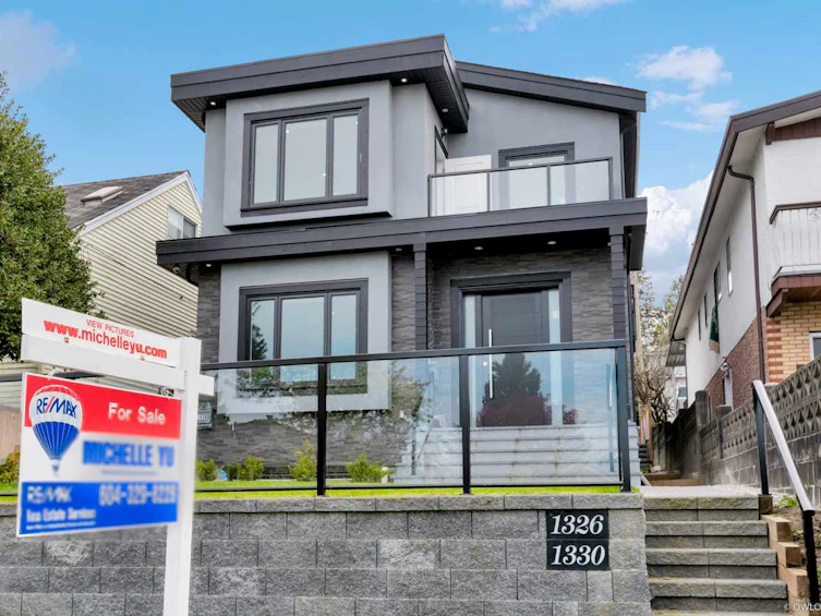 1326 E 36th Avenue, Vancouver, BC, V5W 1C9