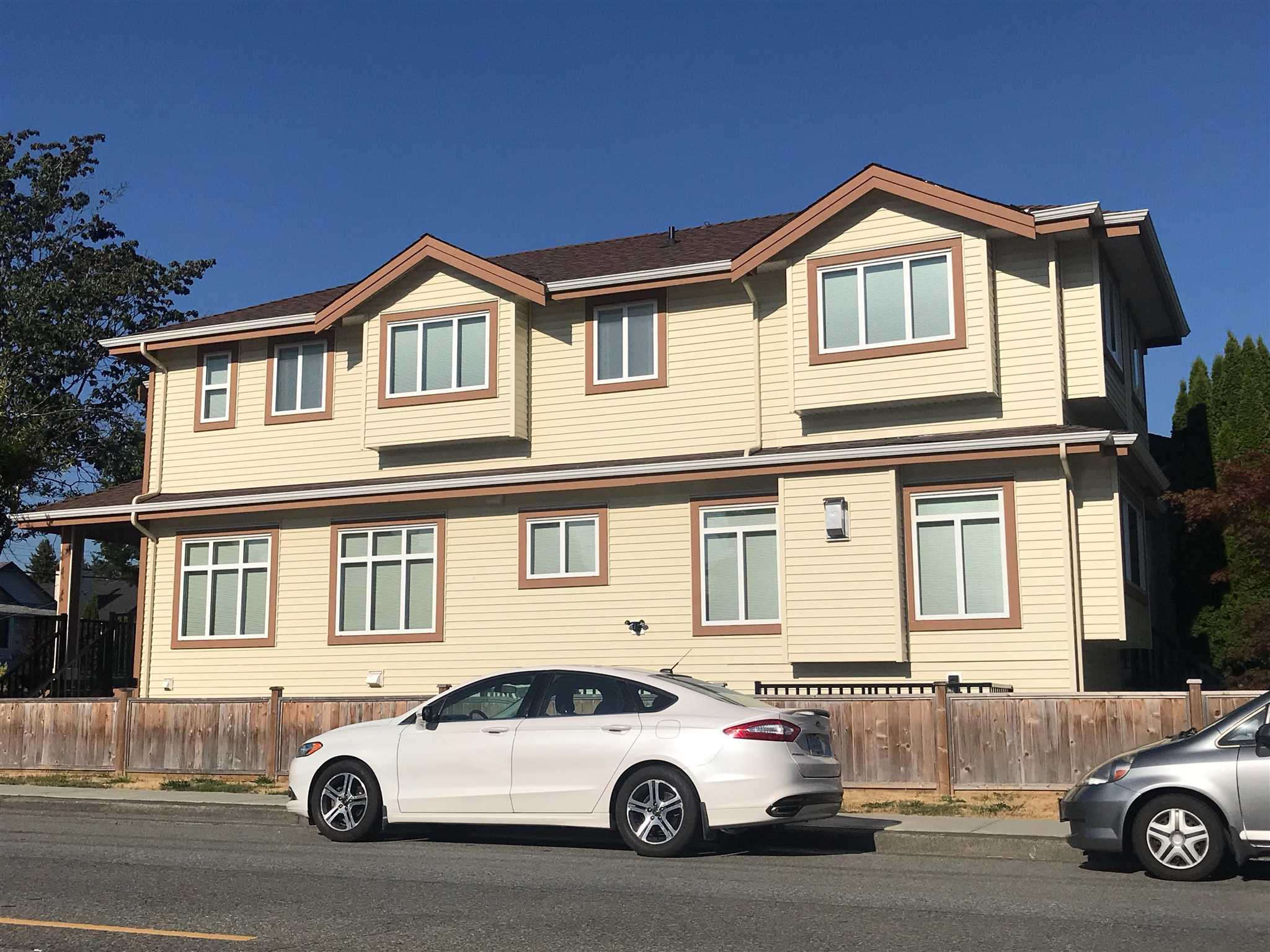 1888 Fraser Avenue, Port Coquitlam, BC, V3B 1N1