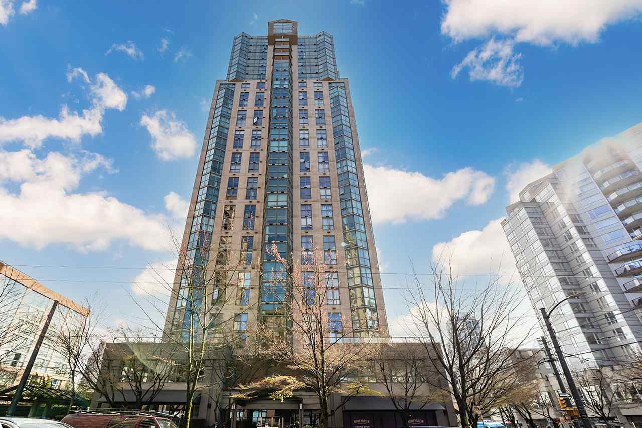 2205 1188 Howe Street  