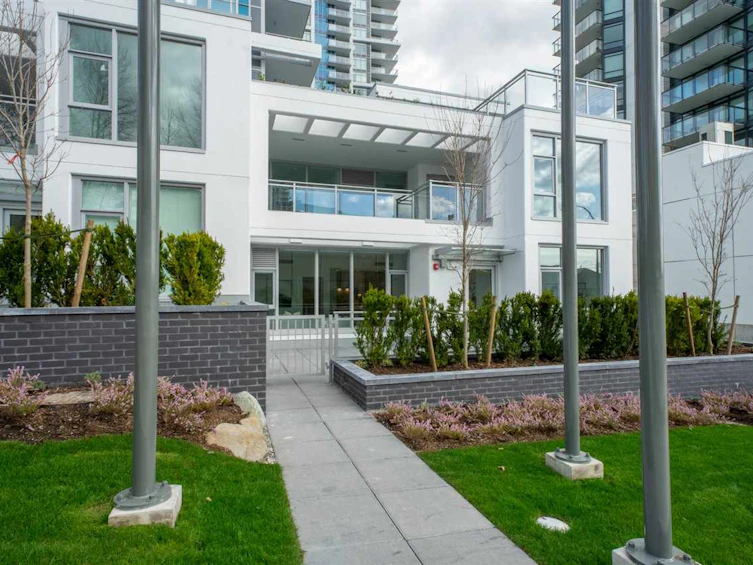 TH1-2288 Alpha Avenue, Burnaby, BC, V5C 0K2