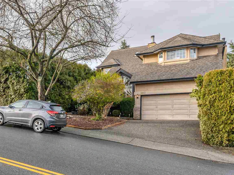2917 Delahaye Drive, Coquitlam BC V3B 7E8