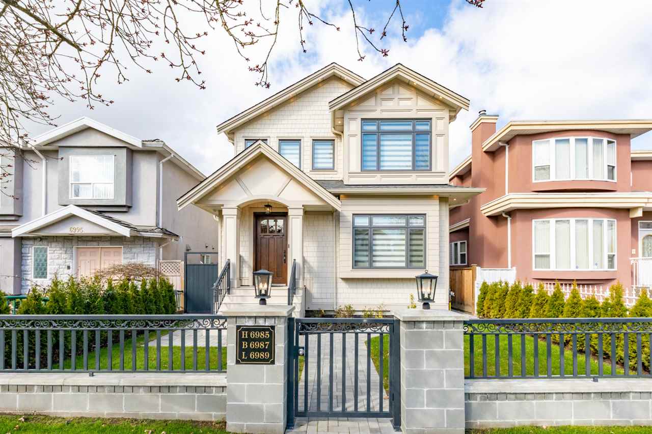 6985 Lanark Street, Vancouver, BC, V5P 2Z6