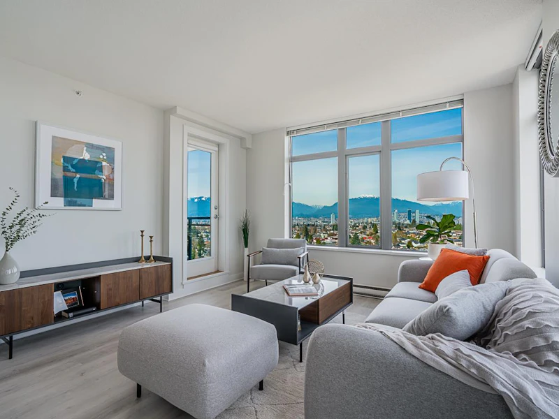 2206 - 3660 Vanness Avenue, Vancouver BC V5R 6H8