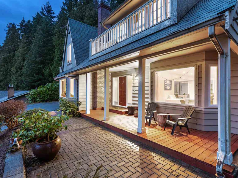 5548 Greenleaf Road, West Vancouver BC V7W 1N6