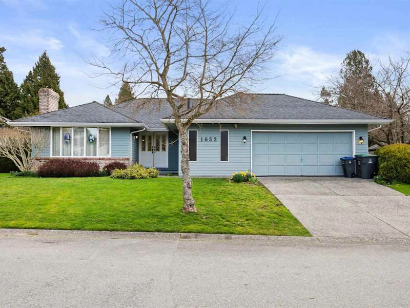 1652 141a Street, Surrey BC V4A 8K2